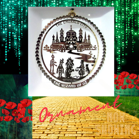 Wizard of Oz Emerald City Ornament Brass Movie Scene Dorothy Toto Lion Scarecrow - Picture 2 of 6